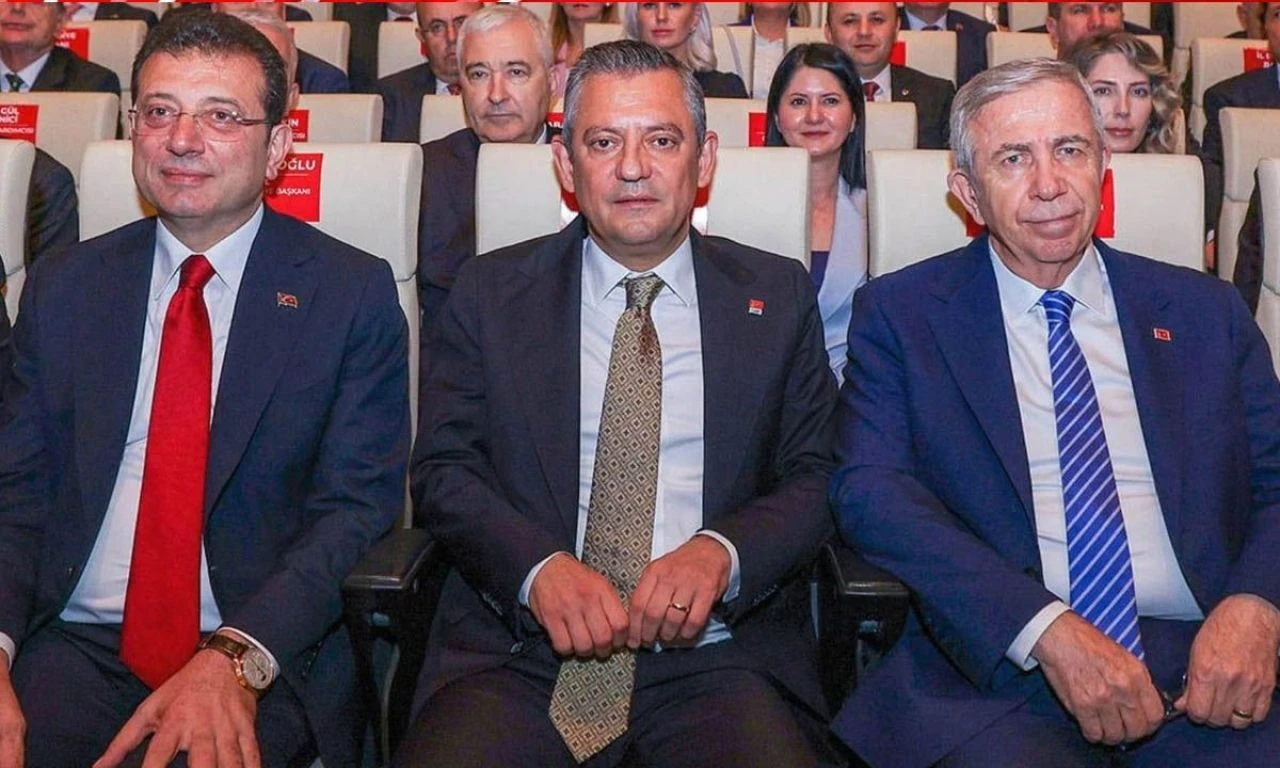 CHP'de Cumhurbaşkanı adaylığı için 25 imza şartı! Ön seçimin detayları belli oldu - 1. Resim