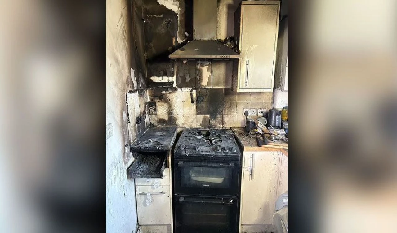 Evdeki airfyer bomba gibi patladı, yangın çıktı! İtfaiye ekibi sebebini açıkladı - 2. Resim