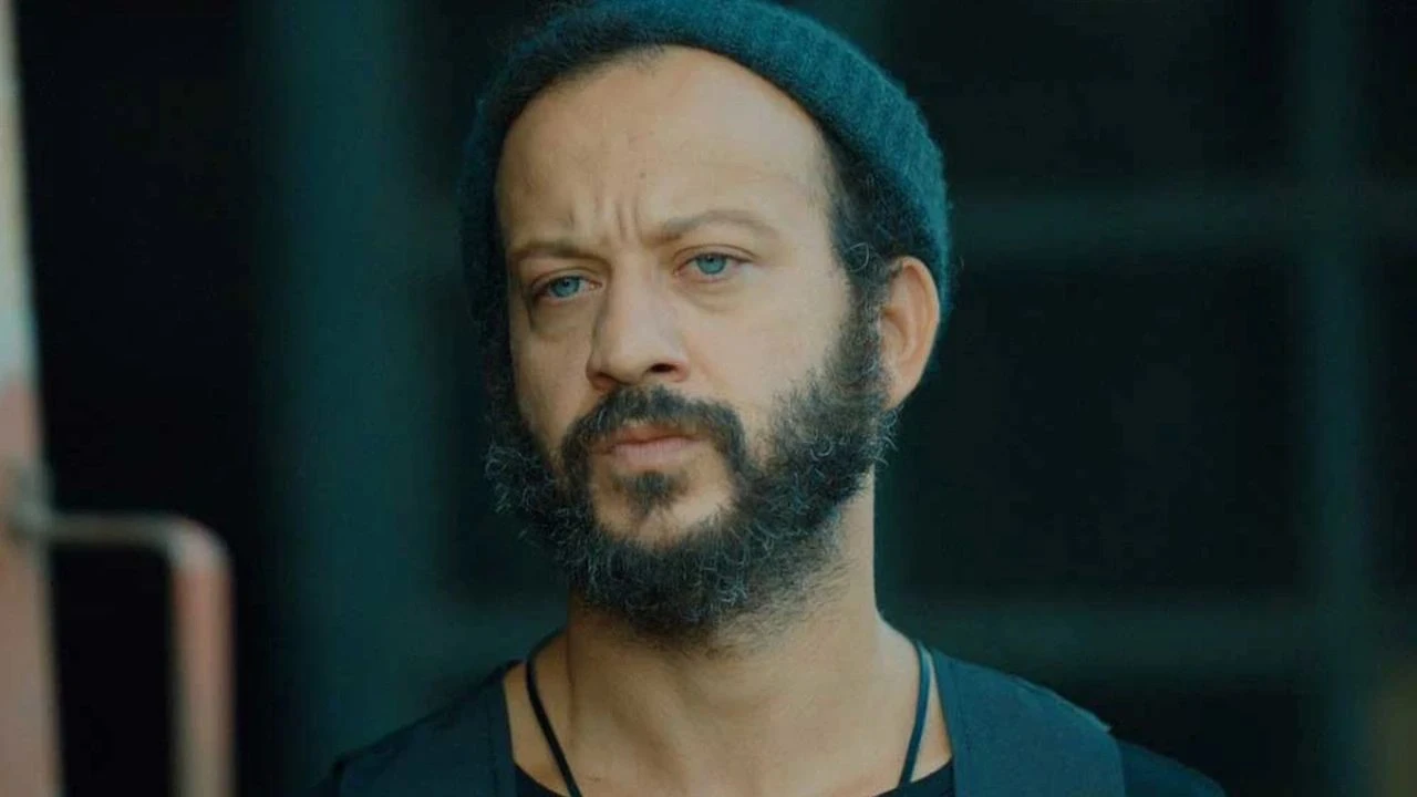 Halit Ergenç ile Rıza Kocaoğlu'nun ifadeleri ortaya çıktı! Ayşe Barım davasında 'yalancı tanıklık' soruşturma başlatılmıştı - 4. Resim