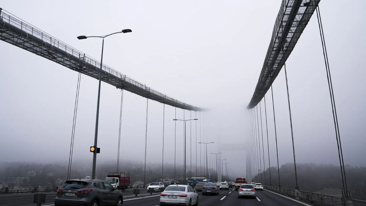 İstanbul&#039;da sisli havanın ne zaman dağılacağı belli oldu! 29 Ocak Çarşamba İstanbul&#039;da hava kirliliği artacak