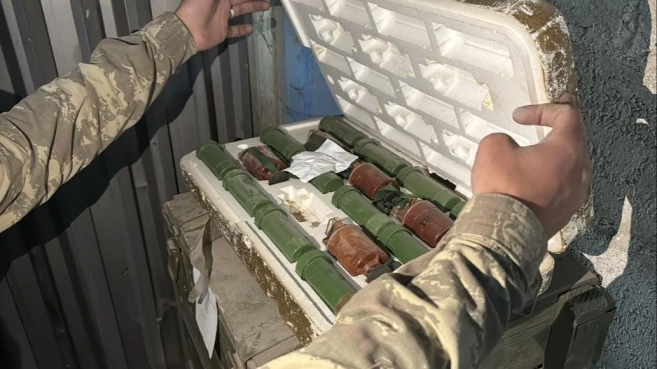 Suriye'de katliamların kanıtları: Kendi halkını hedef aldığı silahlar buradan çıktı - 8. Resim