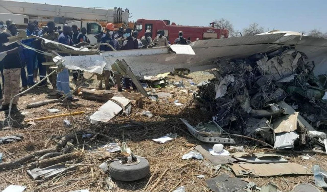 Kalkıştan kısa süre sonra yere çakıldı: Uçak kazasında 18 kişi öldü