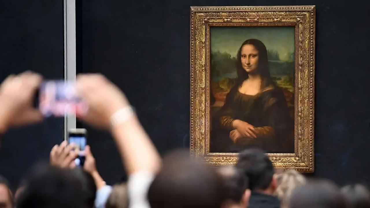 Louvre Müzesi&#039;nde hareketli günler: Mona Lisa taşınıyor