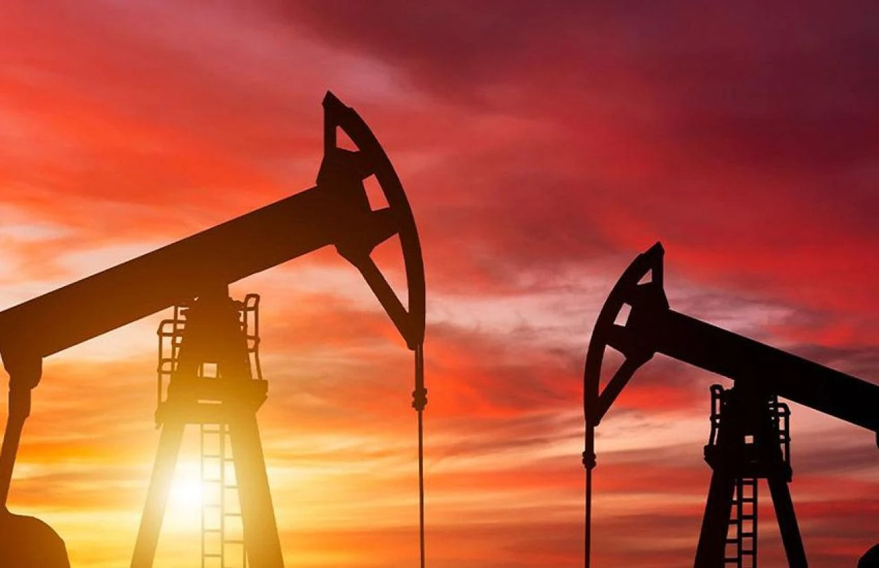 Petrol fiyatları düşüşte! Stoklar arttı, Libya krizi çözüldü