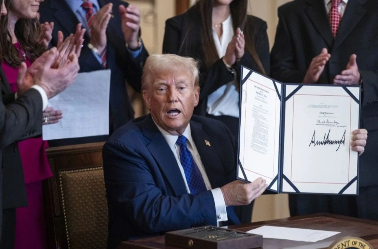 Donald Trump'tan Guantanamo talimatı: Göçmenler için 30 bin kişilik tesis - 1. Resim