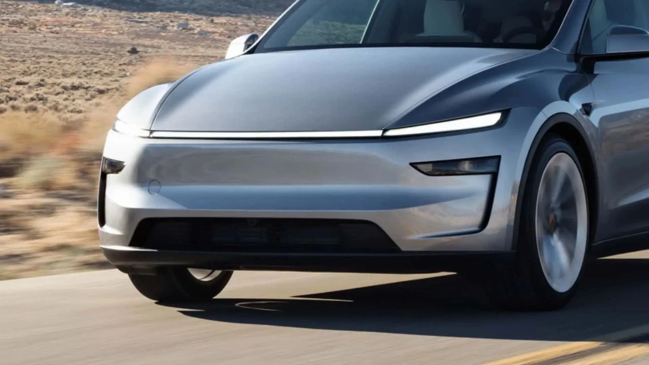 Tesla, uygun fiyatlı elektrikli otomobil müjdesi verdi: Seri üretim tarihi belli oldu - 1. Resim