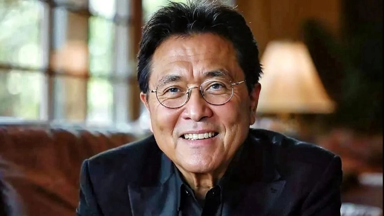 Dünyaca ünlü yazar Robert Kiyosaki&#039;den ilginç yorum: ABD sahte para basıyor! Altın ve Gümüş yükseliyor