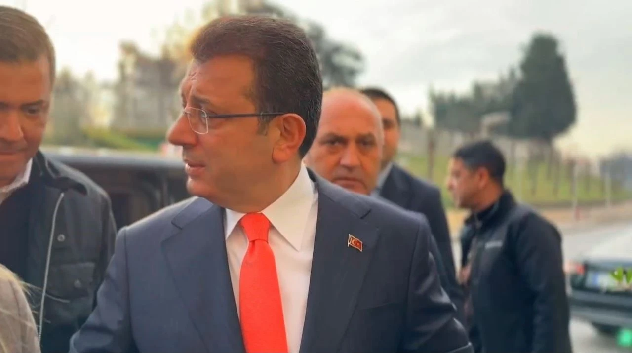 Ekrem İmamoğlu ifade verdi! Çağlayan Adliyesi önünde arbede - 2. Resim