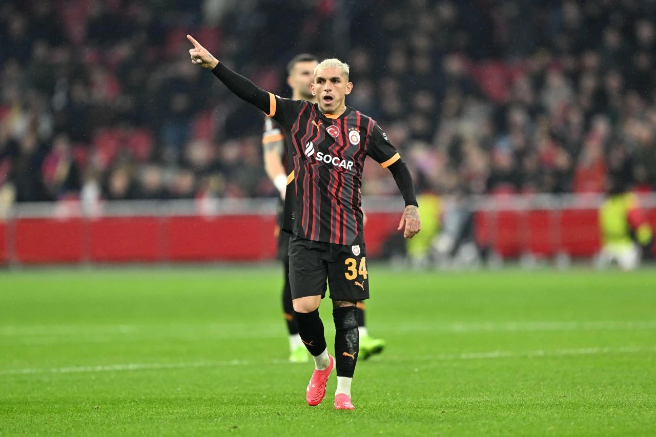 Galatasaray Ajax'a 2-1 kaybetti! - 1. Resim