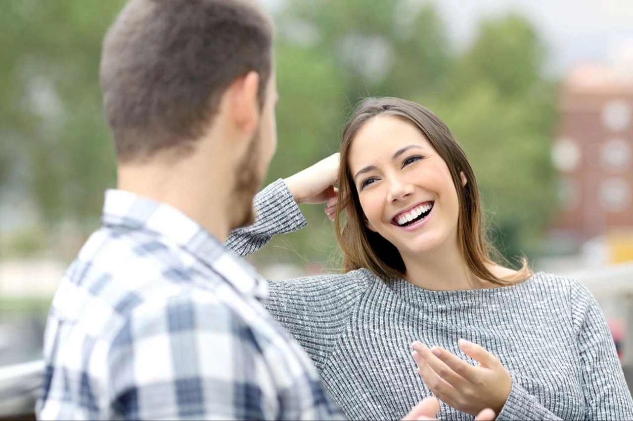 'Kadınlar erkeklerden daha çok konuşuyor' algısına bilim insanları cevap verdi: Aradaki fark çok az