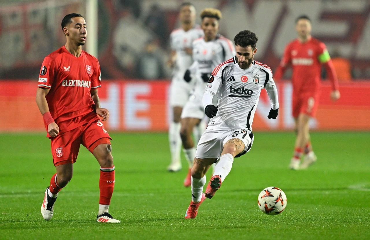 Twente - Beşiktaş maçı canlı anlatım - 1. Resim