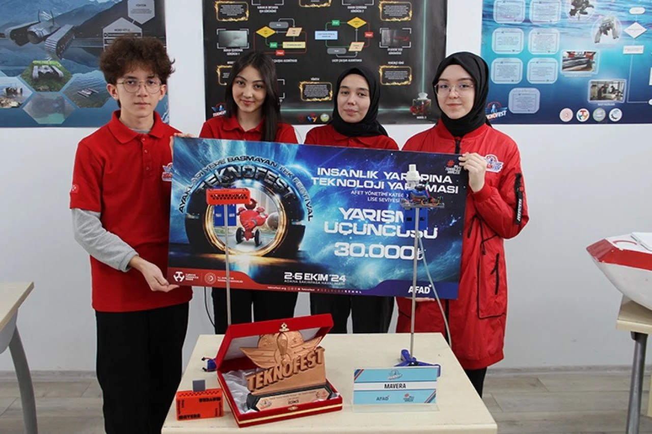 Yangın anında can kaybını önleyecek lazerli kaçış sistemi geliştirildi - 4. Resim