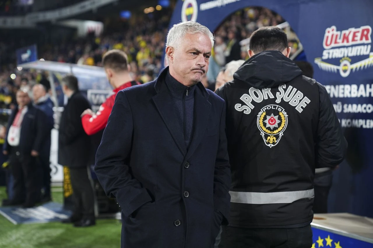 Fenerbahçe Rizespor engelini 3-2 geçti!