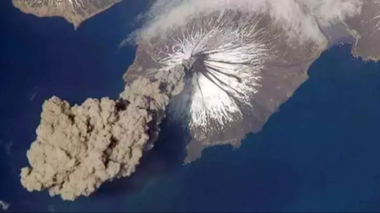 Santorini nerede, Ege Denizi’nde mi? Bir günde 10’dan fazla deprem oldu