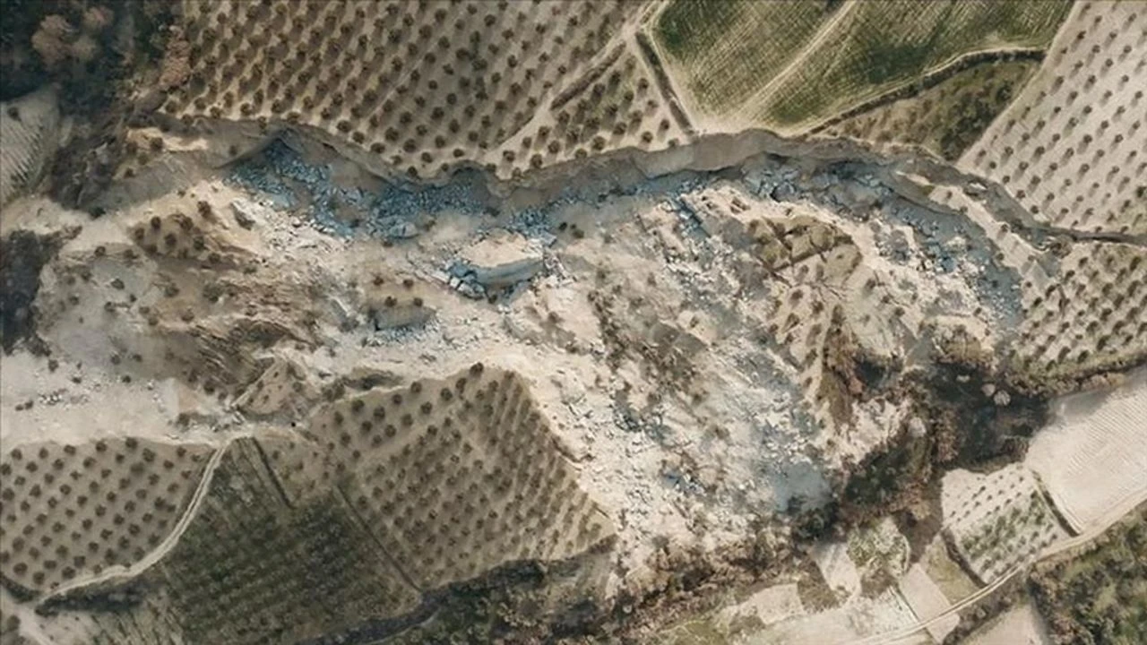 Helen yayı nedir? Helen yayı depremleri ve Türkiye'de nereden geçtiği gündem oldu - 2. Resim