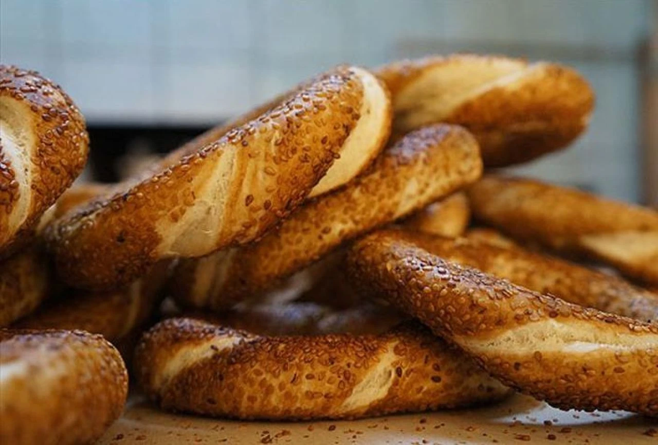 İstanbul'da simit 20 TL oldu! Gizli zam yapan işletmelere yasal işlem başlatıldı