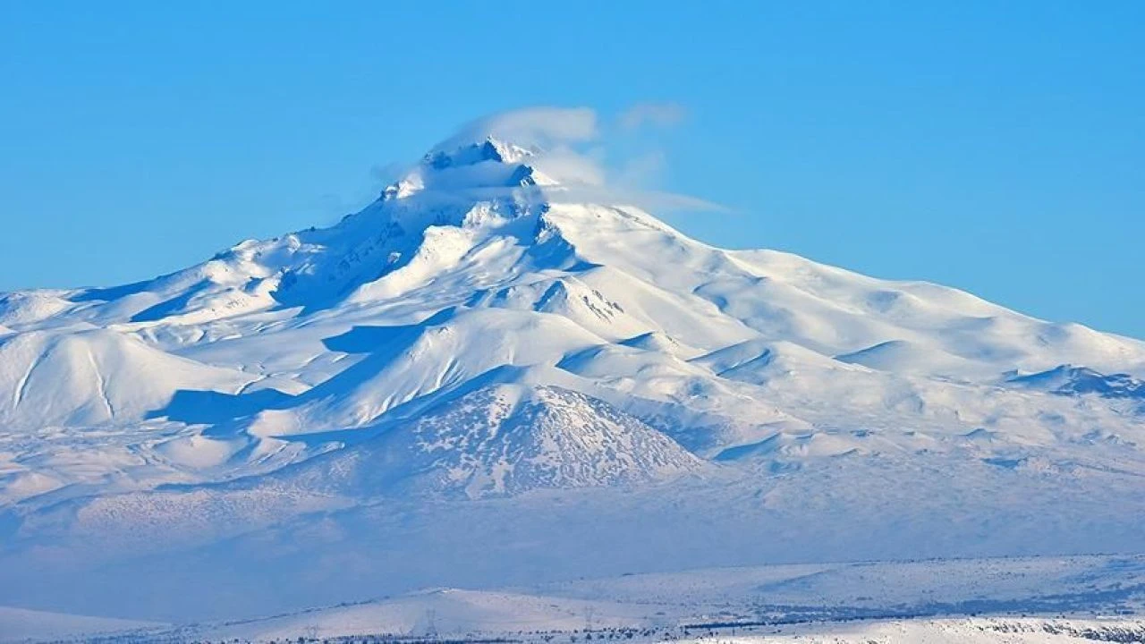 Türkiye'de aktif yanardağ var mı, nerede? Santorini Adası sonrası gündemde - 4. Resim