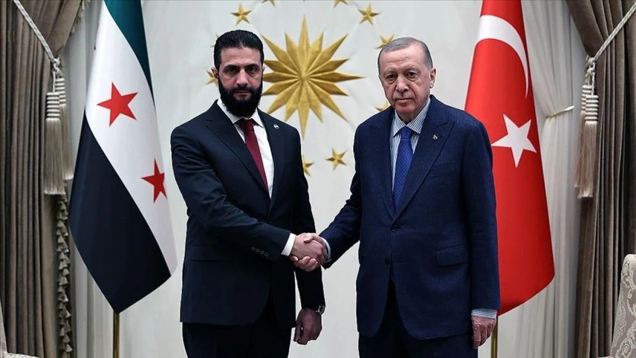 Son dakika | Cumhurbaşkanı Erdoğan'dan Özgür Özel'e slogan cevabı: 'Muhatap alıp cevap versek bize yazık' - 4. Resim