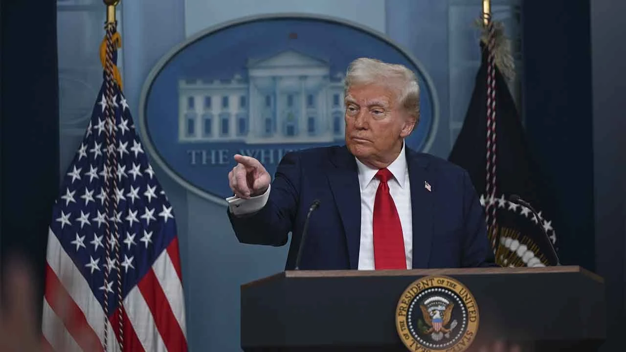 Trump, İran'ı açıkça tehdit etti: Bunu yaparsanız yok olursunuz - 1. Resim
