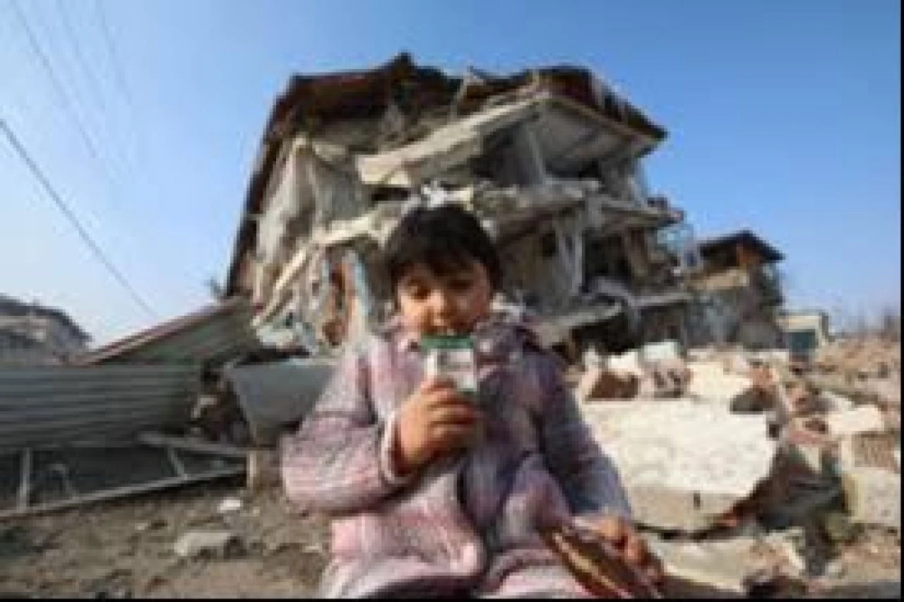 Bakan Işıkhan'dan 15 milyar TL'lik kaynak müjdesi! Deprem bölgesinde mücbir sebep hali uzatıldı! İşte getirilen kolaylıklar - 5. Resim