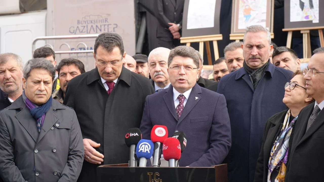 Bakan Tunç açıkladı! Deprem sonrası 3 bin 522 dosyada 248 kişi tutuklandı - 2. Resim
