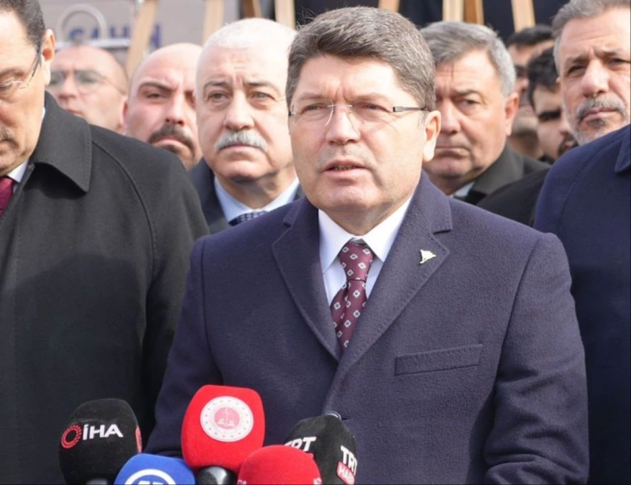 Bakan Tunç açıkladı! Deprem sonrası 3 bin 522 dosyada 248 kişi tutuklandı - 1. Resim