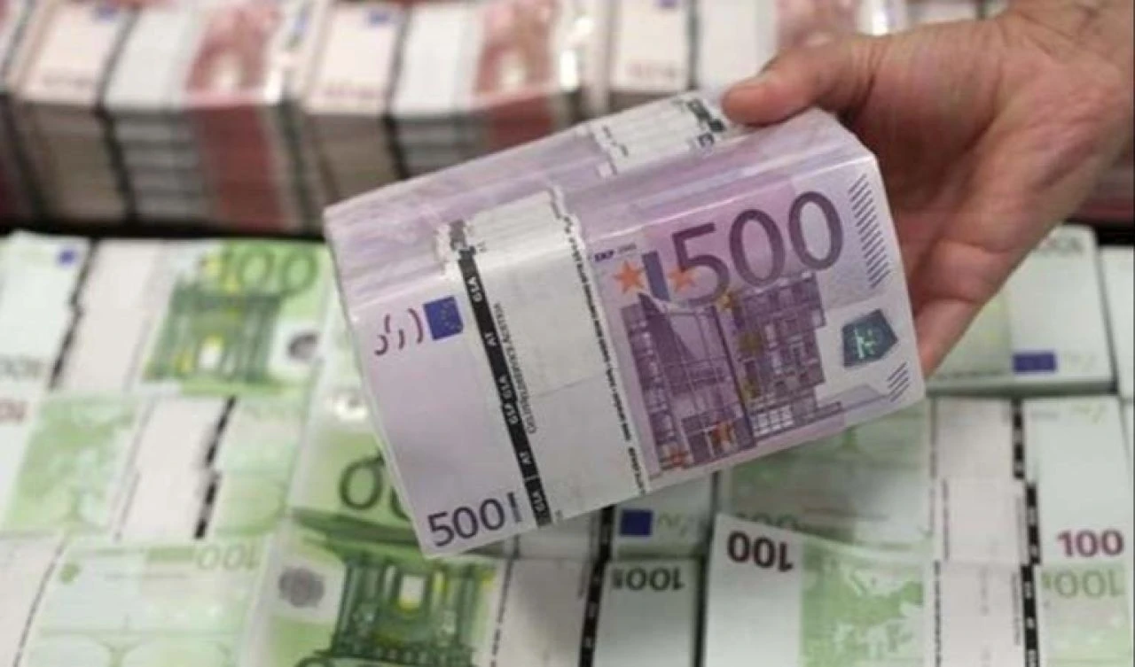 Dünyanın en değerli para birimleri belli oldu! İşte zirvedeki para birimi - 2. Resim