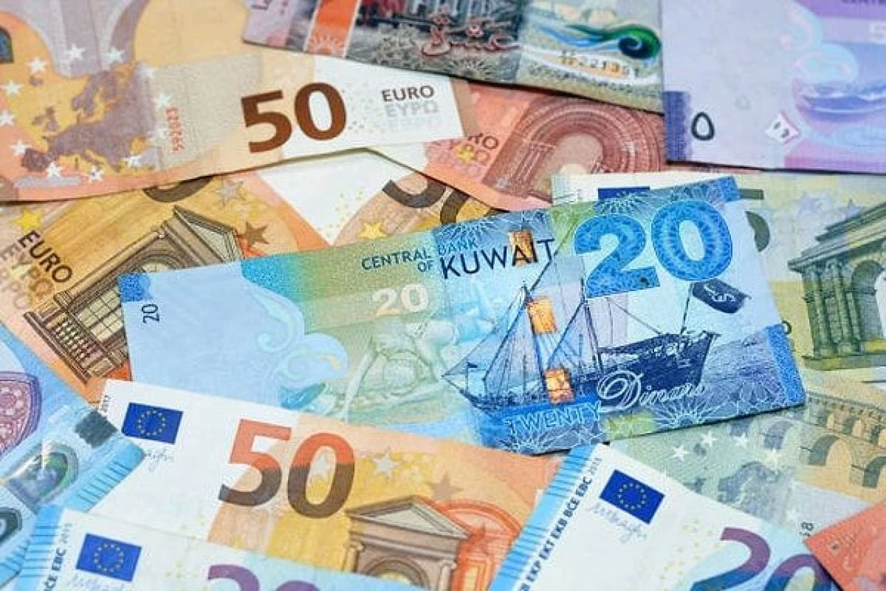 Dünyanın en değerli para birimleri belli oldu! İşte zirvedeki para birimi - 3. Resim