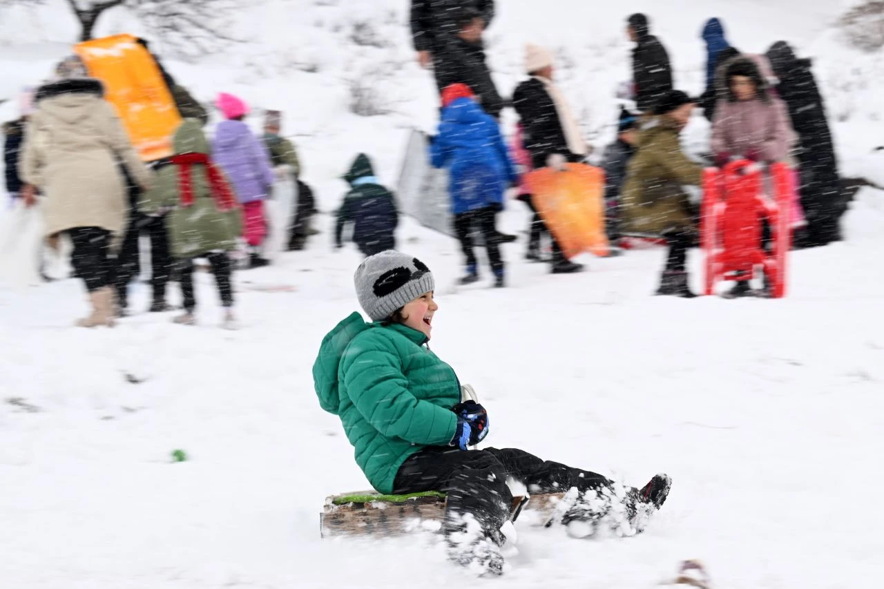 Eğitime kar engeli: Birçok ilde okullar tatil edildi! - 1. Resim