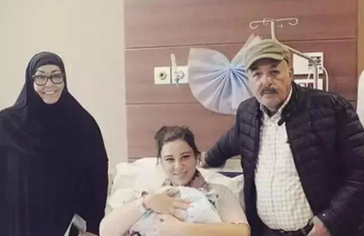 Ferdi Tayfur'un hayat arkadaşı Necla Nazır hastaneye kaldırıldı! Son görüntüsü sevenlerini üzdü