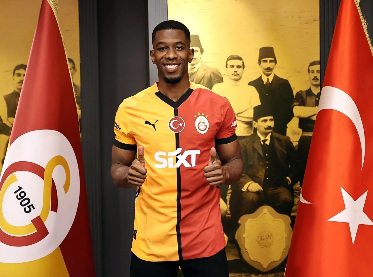 Galatasaray yeni transferini resmen duyurdu: Carlos Eccehomo Cuesta Figueroa'nın maliyeti belli oldu! - 1. Resim