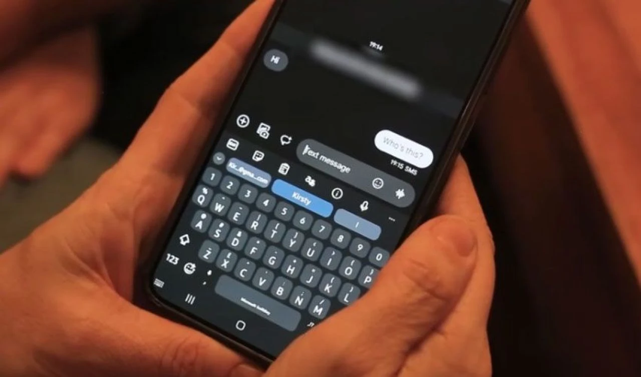 Şaka amaçlı rastgele numaraya attığı mesaj hayatını değiştirdi: Sadece 'Merhaba' yazdım - 1. Resim