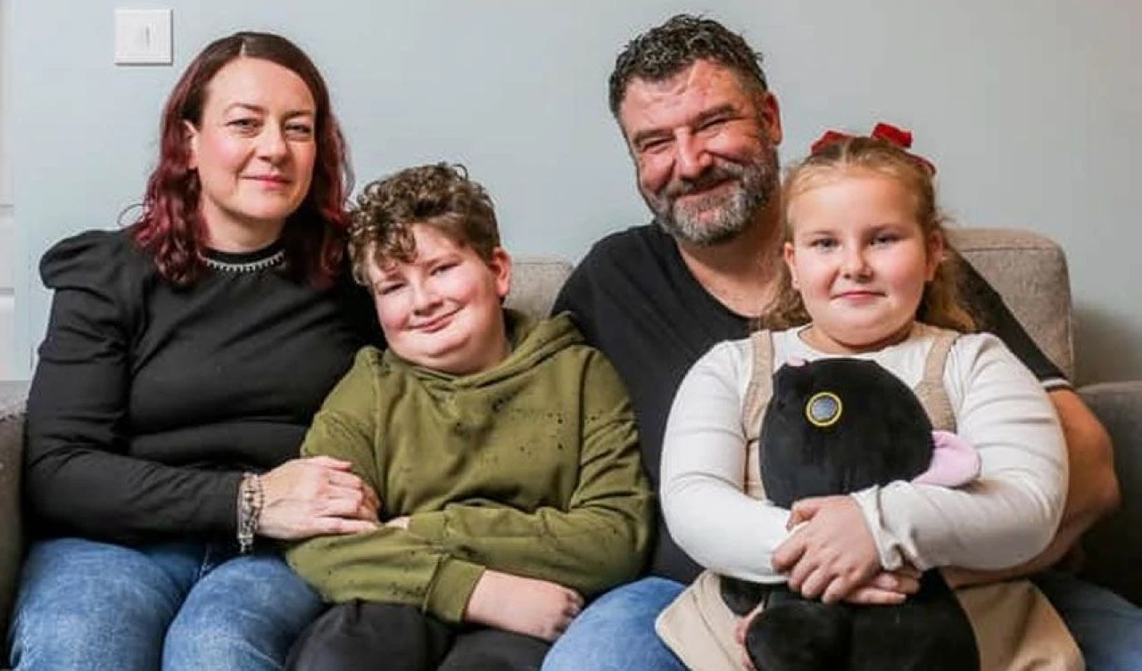 Şaka amaçlı rastgele numaraya attığı mesaj hayatını değiştirdi: Sadece 'Merhaba' yazdım - 3. Resim