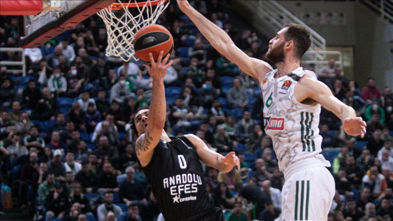 Panathinaikos Aktor Anadolu Efes maçı kaç kaç bitti? Anadolu Efes Ergin Ataman’ın oyuncularına takıldı