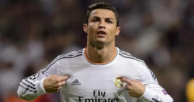 Ronaldo kılık değiştirdi