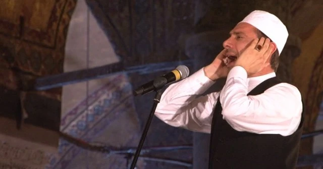 Ayasofya’da 85 yıl aradan sonra ezan