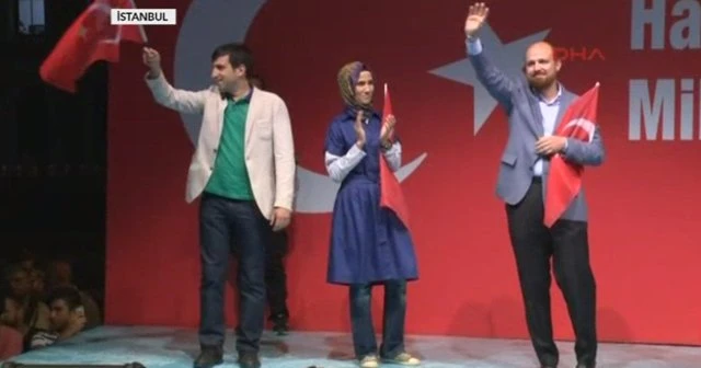 Bilal Erdoğan ve Sümeyye Bayraktar halka hitap etti