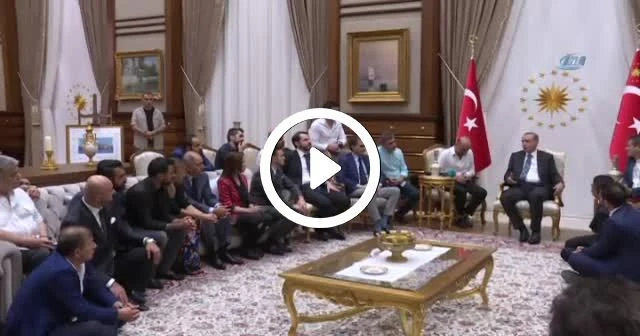 Cumhurbaşkanı Erdoğan ünlü isimleri konuk etti
