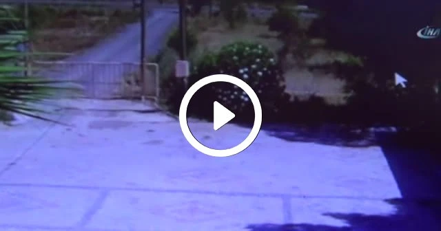 Darbeci asker kadın kılığında görüldü