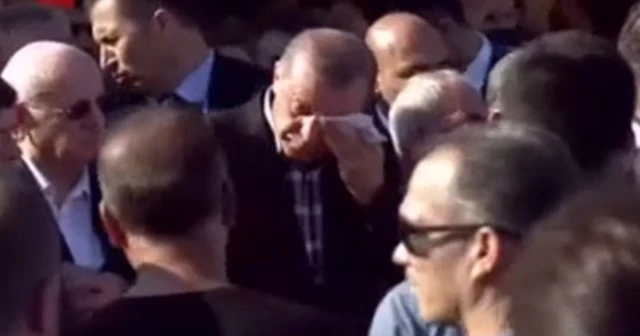 Erdoğan şehit cenazesinde gözyaşlarını tutamadı