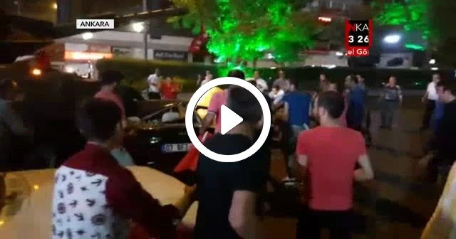 Halk demokrasi destanı yazdı