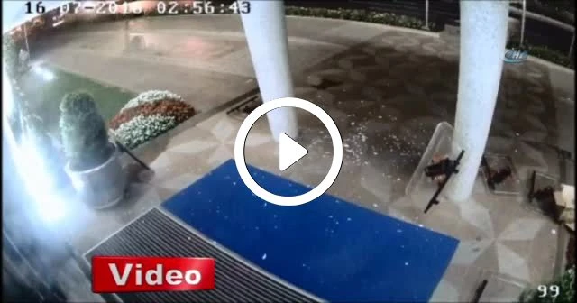 İBB'ye darbe gecesi baskın anına ait yeni görüntüler