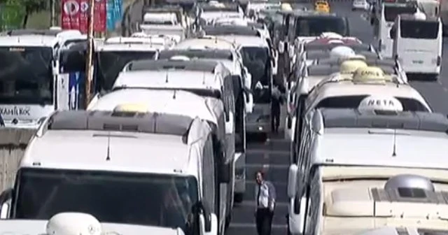 Otogar tıklım tıklım