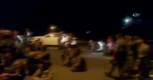 15 Temmuz gecesi darbeci askerleri böyle ikna ettiler