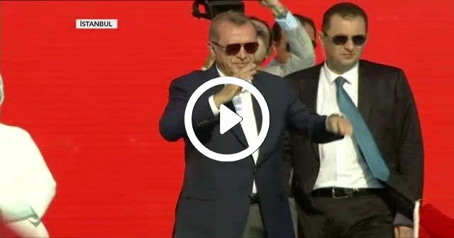Demokrasi ve Şehitler Mitingi böyle geçti