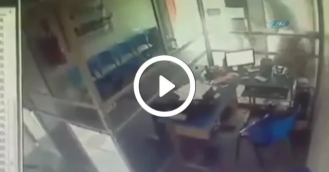 Polis soyguncuyu böyle vurdu