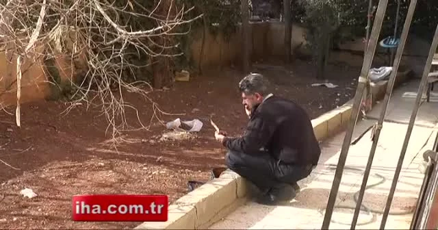 Binanın çatısından düşen genç kız ağır yaralandı