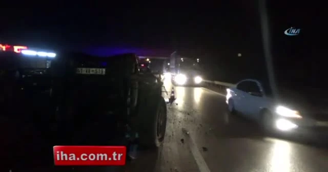 Damperi üst geçide takılan tır faciaya neden oldu: 2 ölü