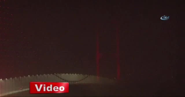 İstanbul Boğaz'ı gemi geçişine kapatıldı