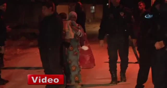 Suriyeli ile mahalle sakinleri arasında kavga: 3 yaralı